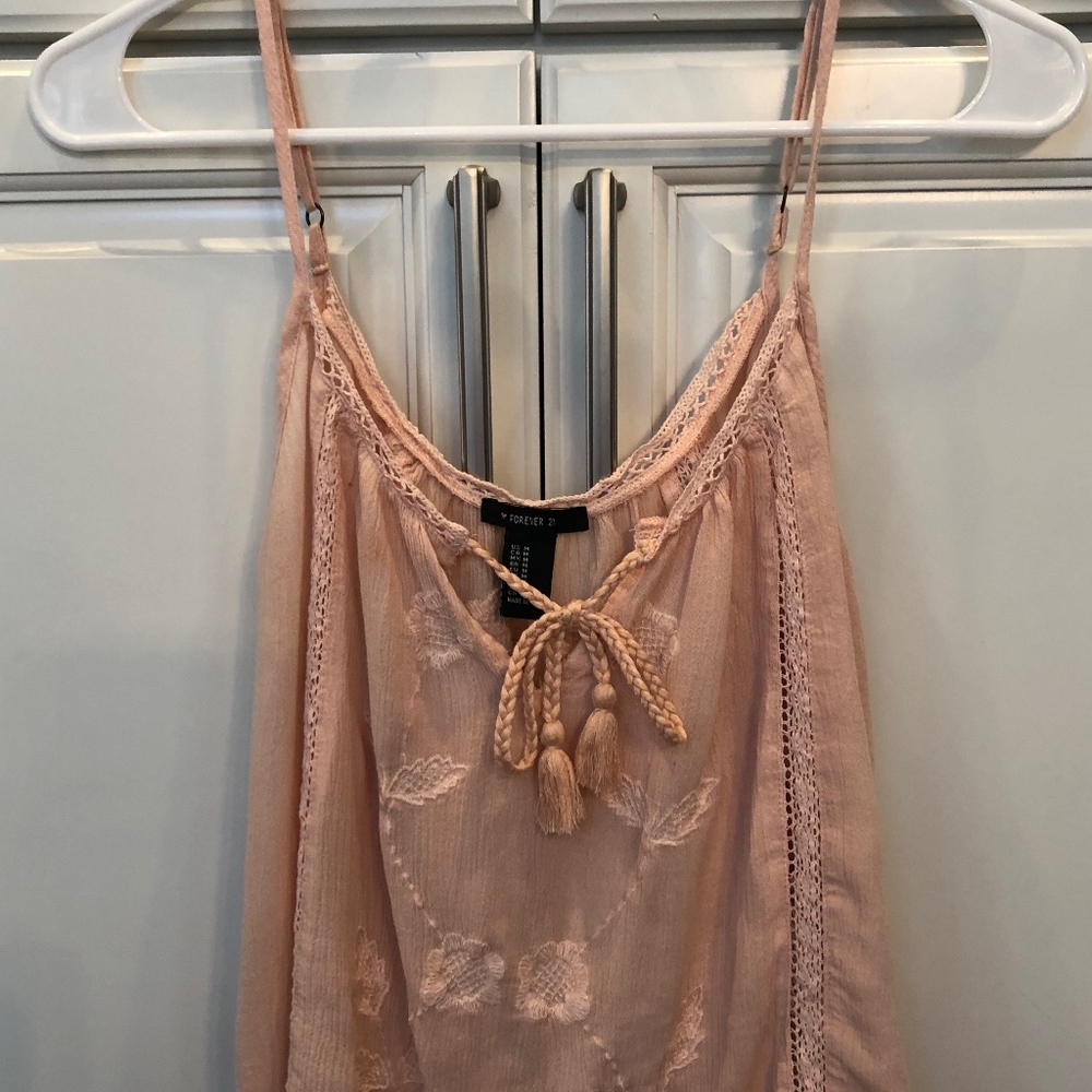 Forever 21 tank top size M